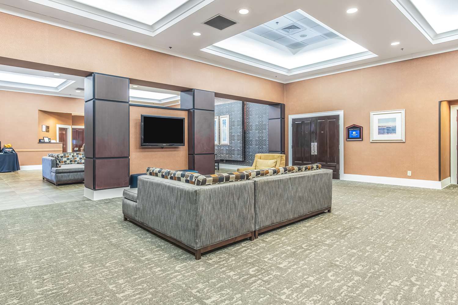 doubletree by hilton columbus