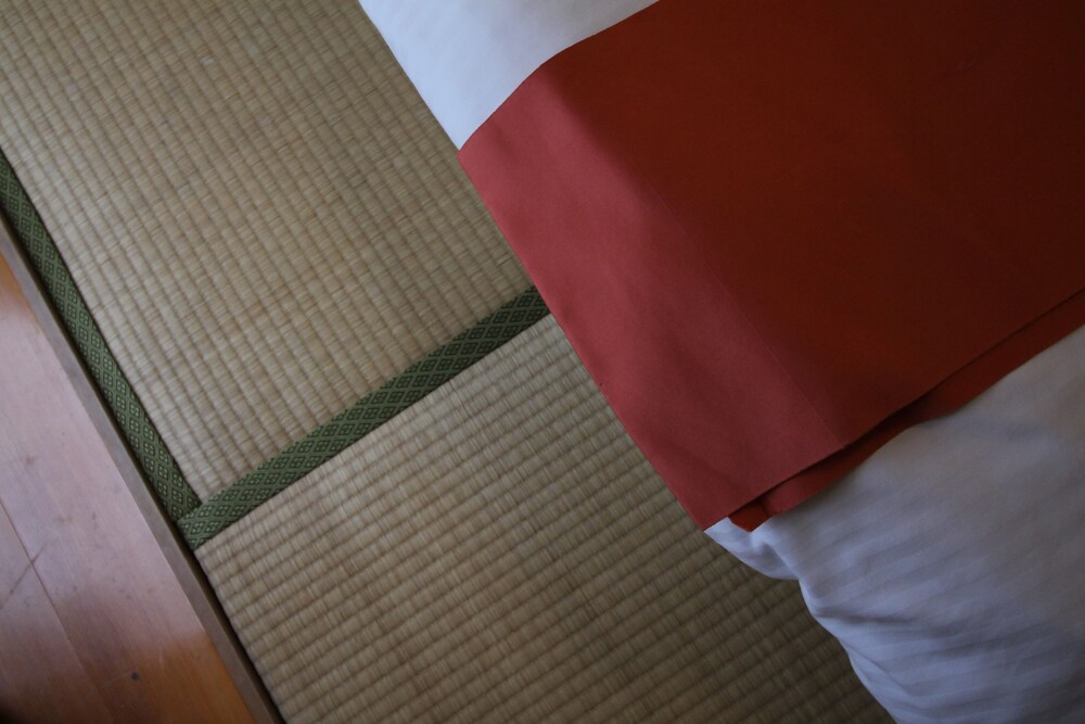 dai3himawari building 701