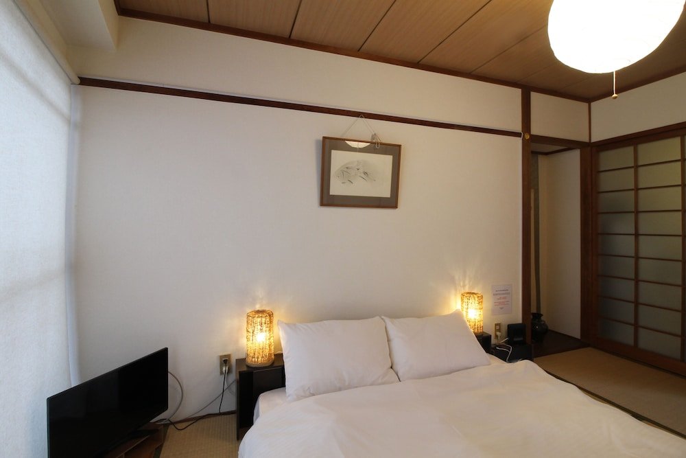 dai3himawari building 701