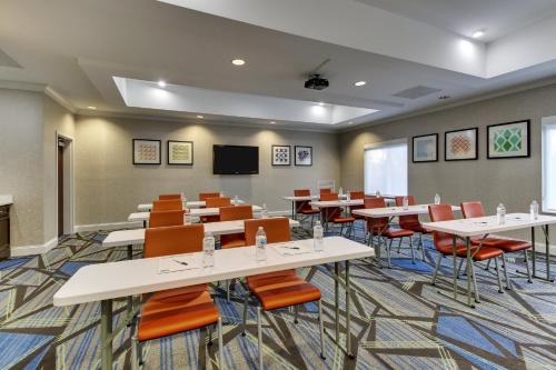 holiday inn express columbus fort benning area by ihg
