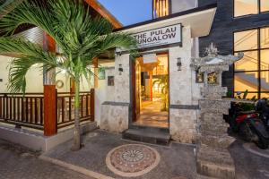 the pulau bungalow