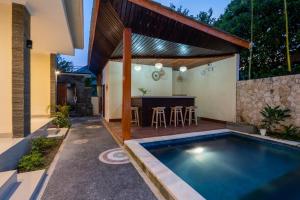 the pulau bungalow
