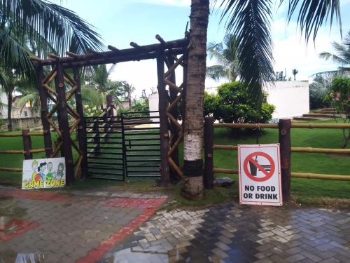 la platina premium suites near puri sea beach