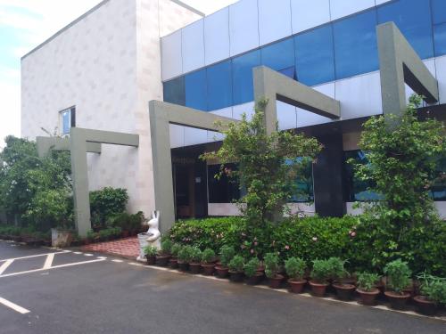 la platina premium suites near puri sea beach