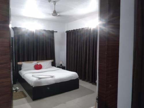 la platina premium suites near puri sea beach