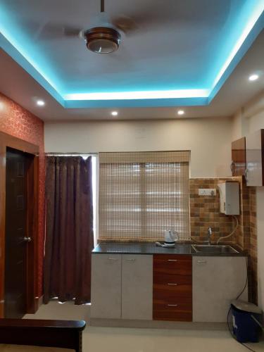 la platina premium suites near puri sea beach