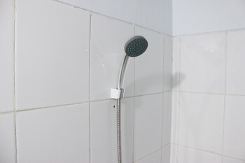 modest 2br apartment at the jarrdin cihampelas