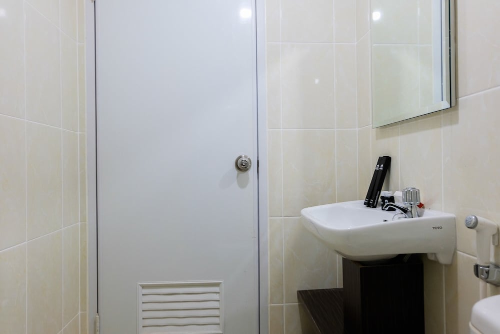 minimalist 2br apartment at m town residence