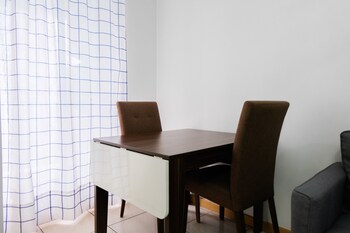 minimalist 2br apartment at m town residence