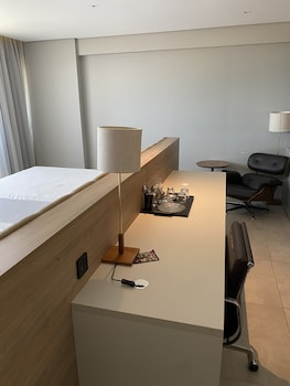 bugen paiva home stay flat