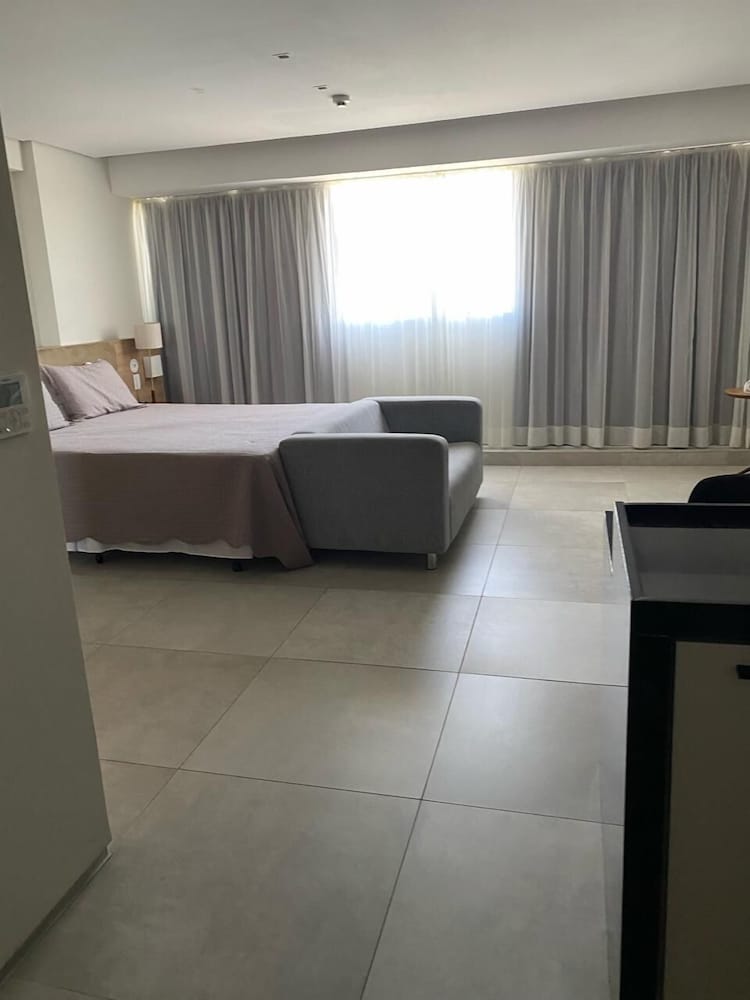 bugen paiva home stay flat