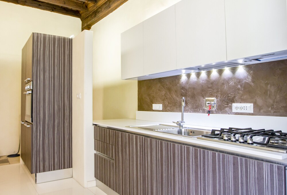 lux apartment castello
