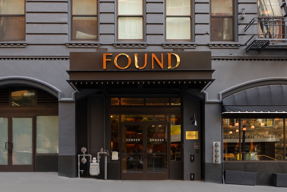 found union square powered by sonder