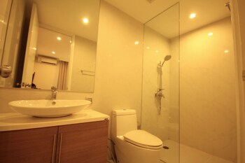my resort hua hin family room pool view