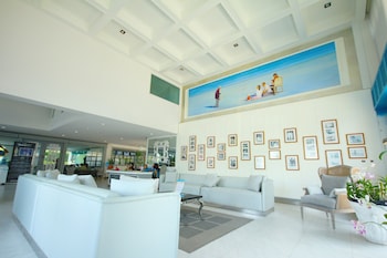 my resort hua hin family room pool view