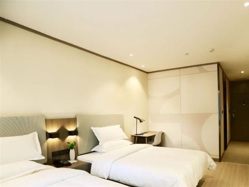 hanting hotel wansheng old street