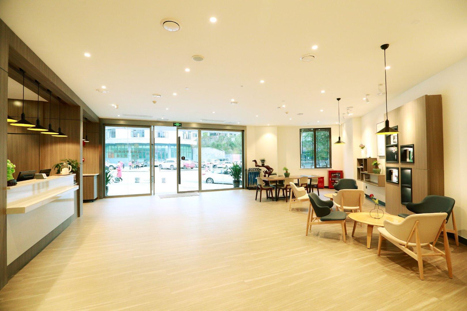 hanting hotel wansheng old street
