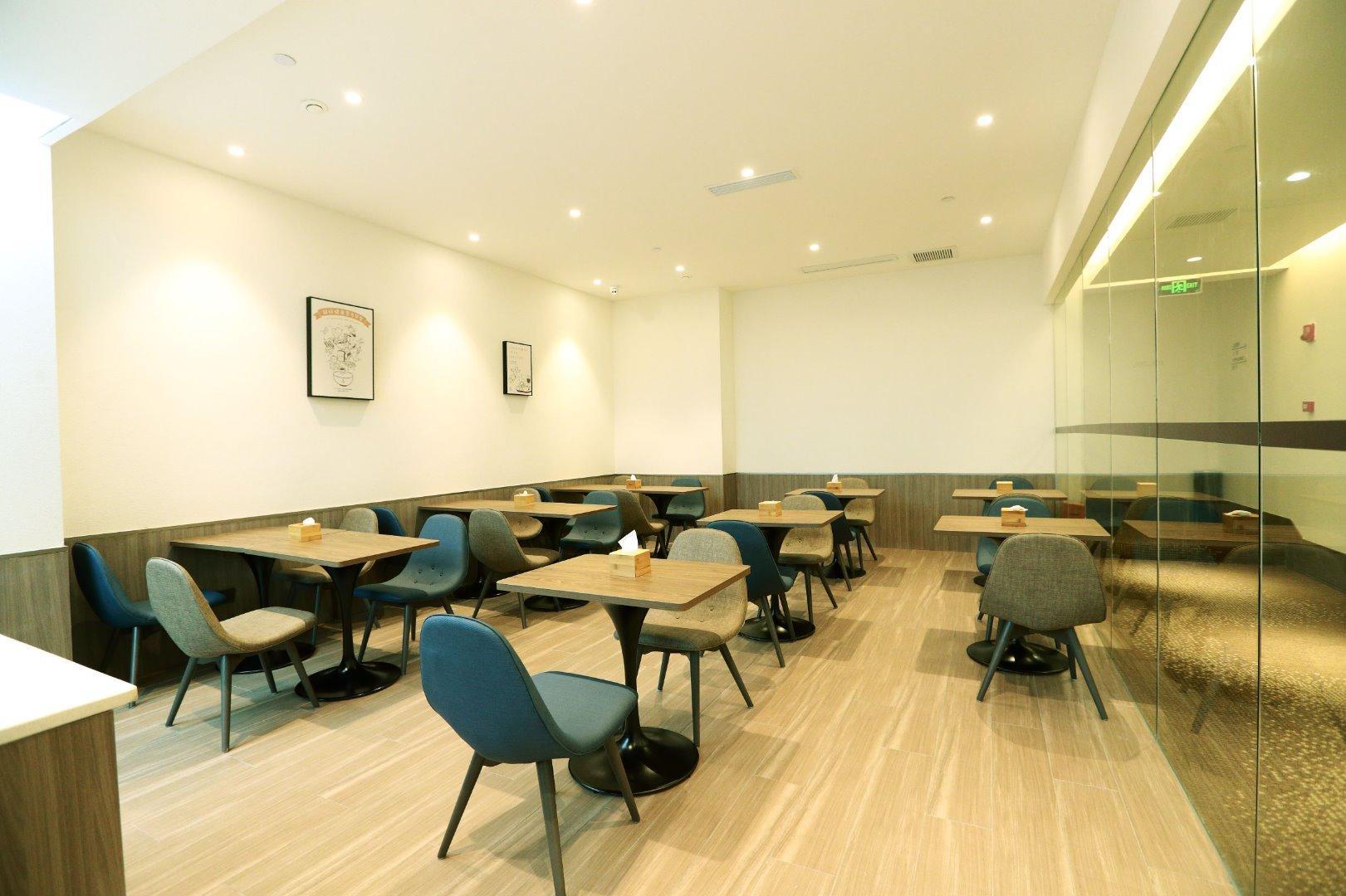 hanting hotel wansheng old street