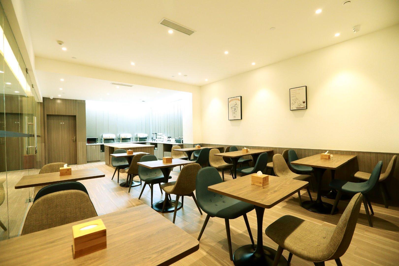 hanting hotel wansheng old street
