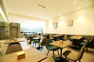 hanting hotel wansheng old street