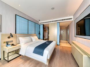 echarm hotel nanjing banqiao liucun metro station