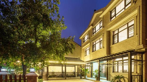 floral hotel wuxi running water lingshan giant buddha nianhuawan