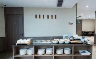 hanting hotel xian north station