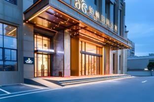poltton international apartment guangzhou panyu government affairs center