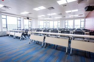 poltton international apartment guangzhou panyu government affairs center