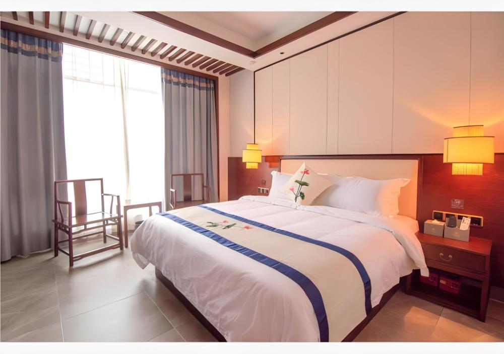 poltton international apartment liuzhou yaobu old town