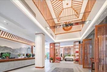 poltton international apartment liuzhou yaobu old town