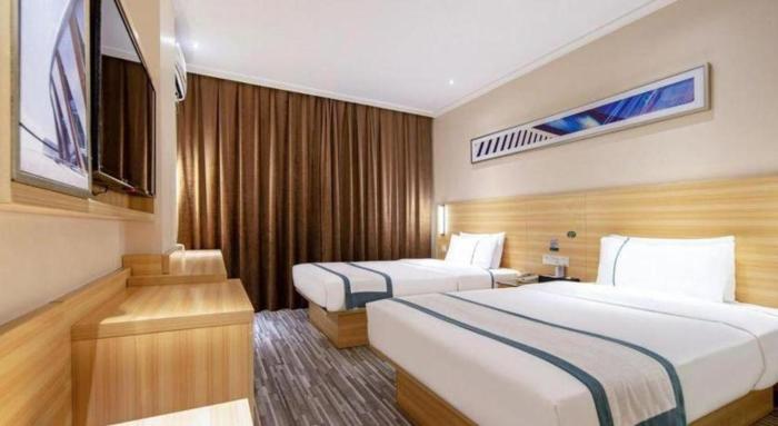 city comfort inn liuzhou wuxing walking street