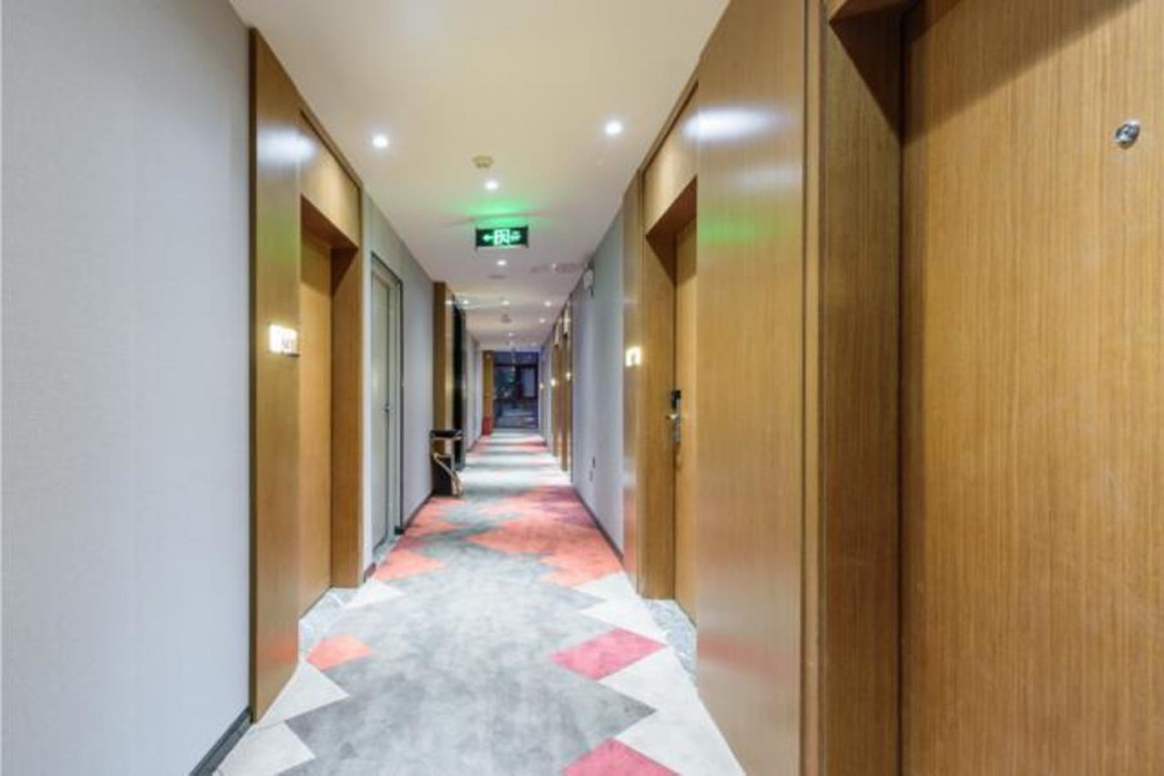 borrman hotel guigang pingnan donghu