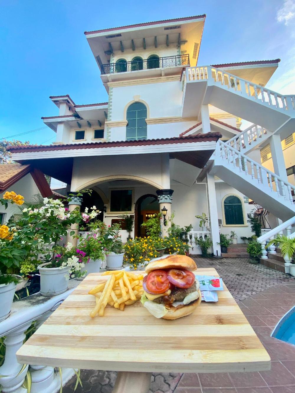 reddoorz plus gracey dive resort dumaguete