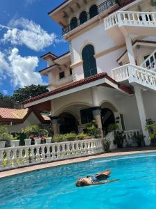 reddoorz plus gracey dive resort dumaguete