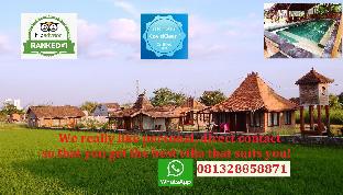 alamanda family villas and pool