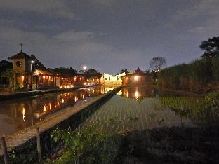 alamanda family villas and pool