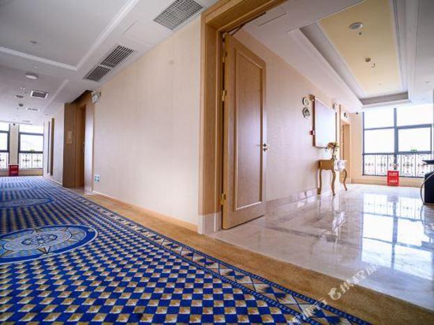 vienna international hotel wuhan yangluo new port