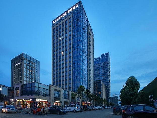 lavande hotel wuhan optics valley technology convention and exhibition center
