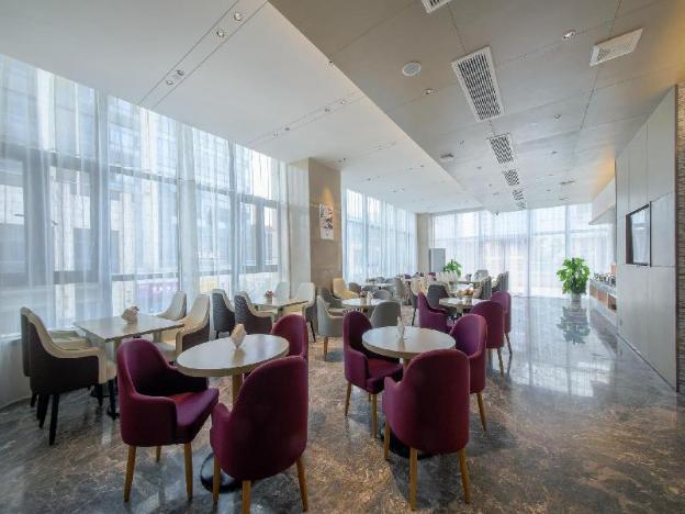 lavande hotel wuhan optics valley technology convention and exhibition center