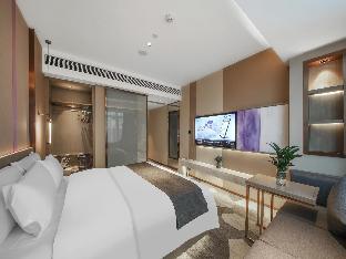 lavande hotel wuhan optics valley technology convention and exhibition center