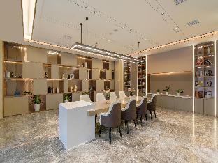 lavande hotel wuhan optics valley technology convention and exhibition center