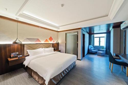 borrman hotel zhongshan henglan xiyong