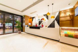 borrman hotel zhongshan henglan xiyong