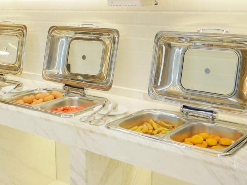 greentree eastern huaian suning plaza huaihai road west hotel