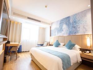 greentree eastern huaian suning plaza huaihai road west hotel