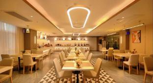 home inns xianning yinquan avenue hot spring branch