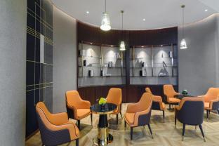 Home Inns (Xianning Yinquan Avenue Hot Spring Branch),,2 star