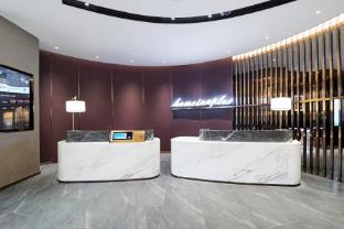 home inns xianning yinquan avenue hot spring branch