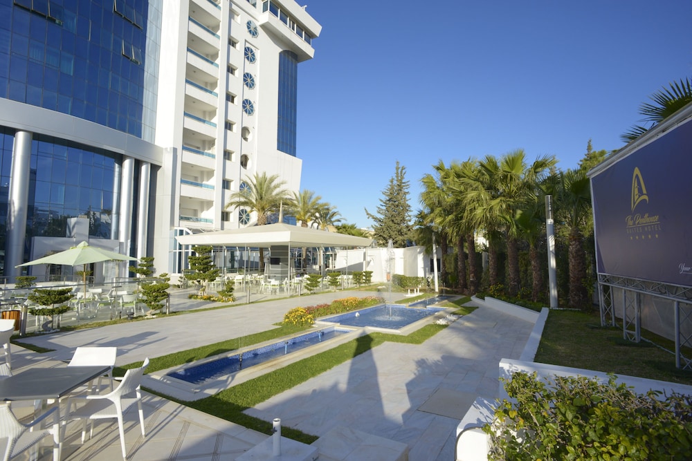 the penthouse suites hotel